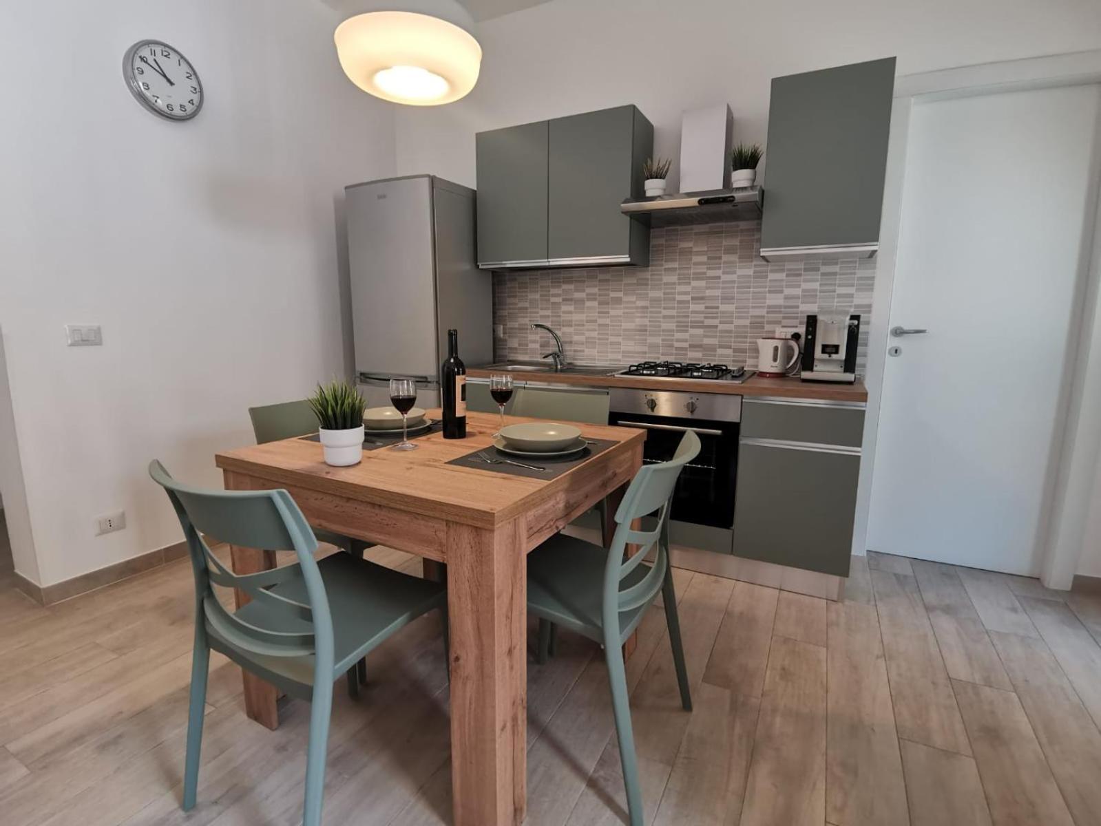 טאורמינה La Cartolina Apartment מראה חיצוני תמונה