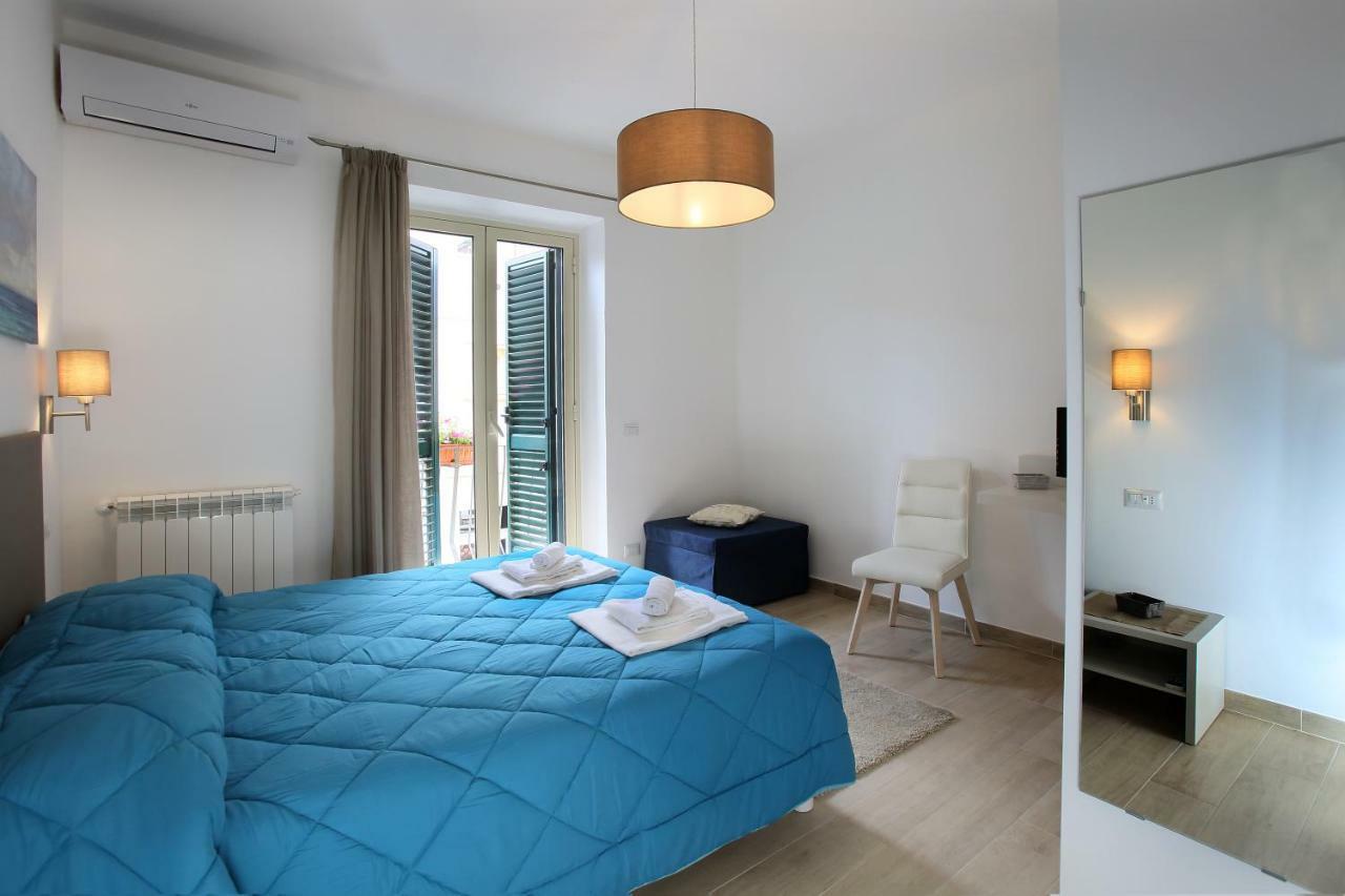 טאורמינה La Cartolina Apartment מראה חיצוני תמונה