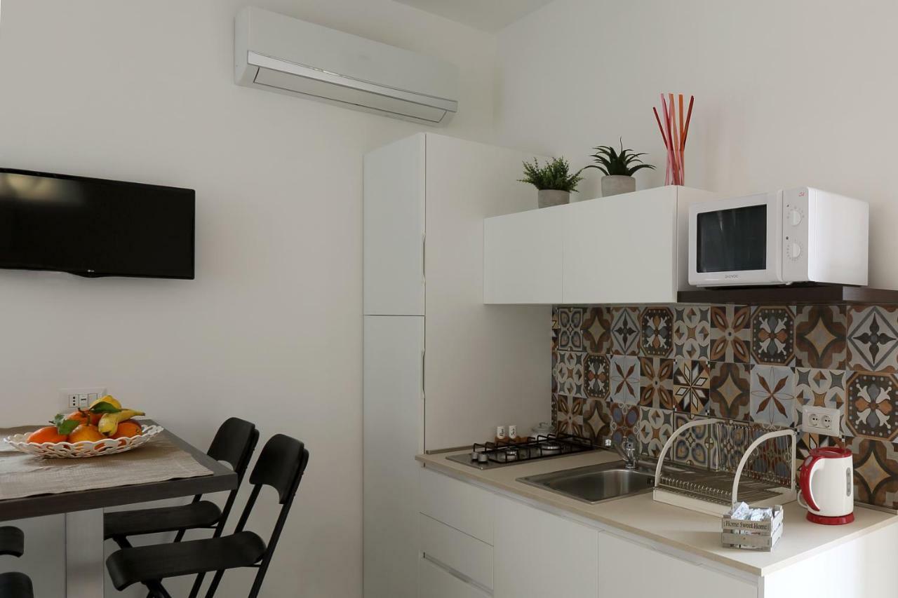 טאורמינה La Cartolina Apartment מראה חיצוני תמונה